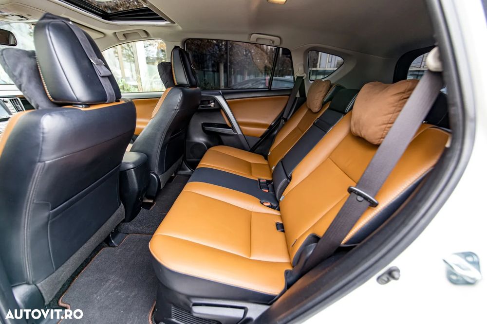 Toyota RAV4 - 7