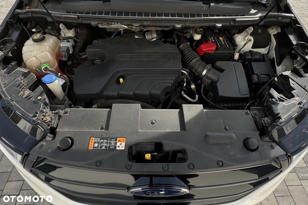 Ford Edge 2.0 TDCi Twin-Turbo 4WD ST-Line - 40
