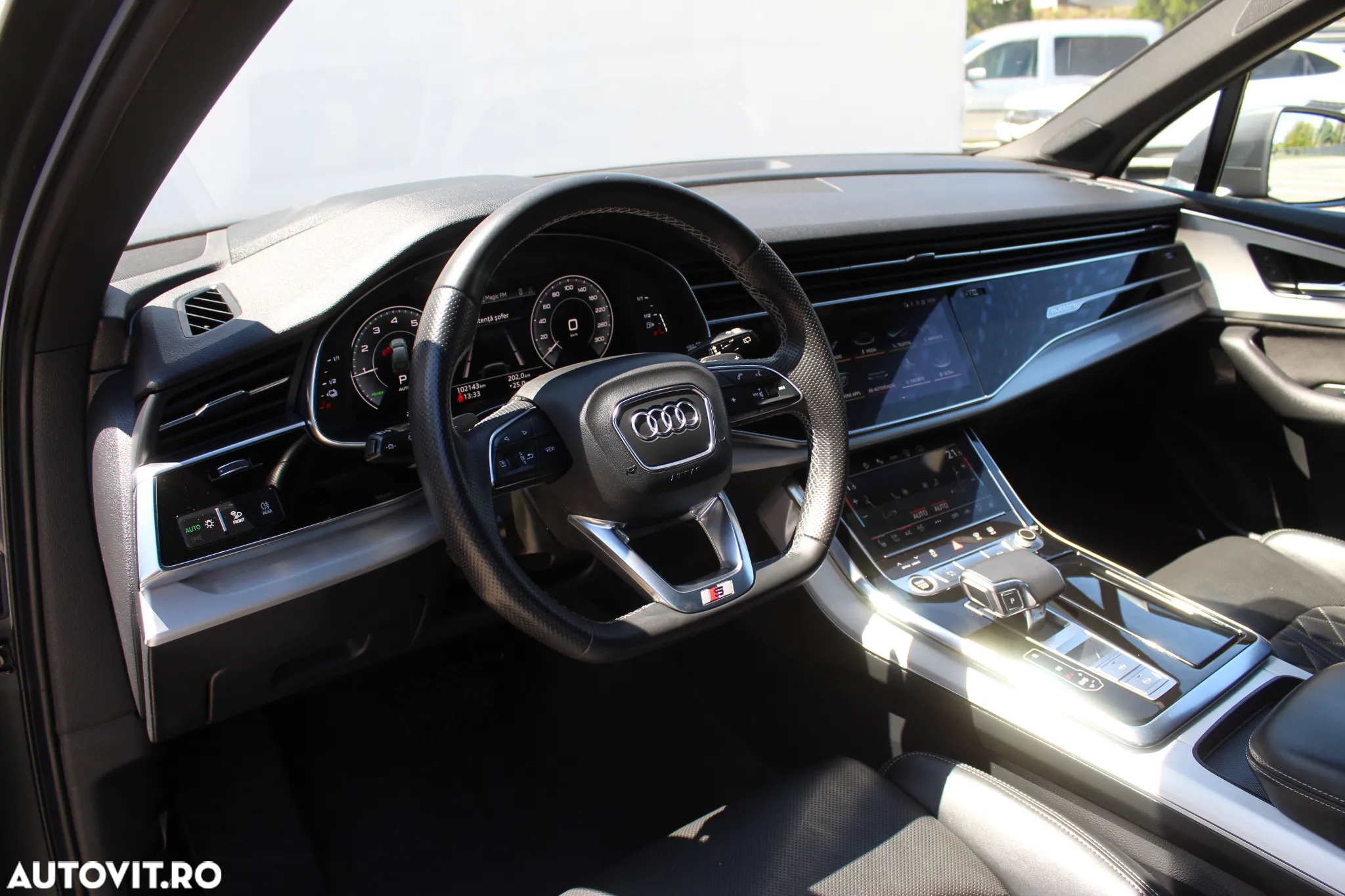 Audi Q7 3.0 55 TFSIe quattro Tiptronic S Line - 10