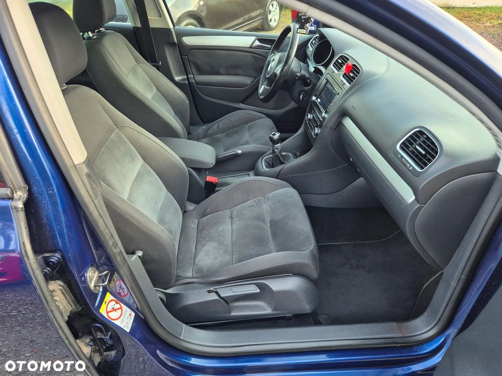 Volkswagen Golf 2.0 TDI Highline - 8