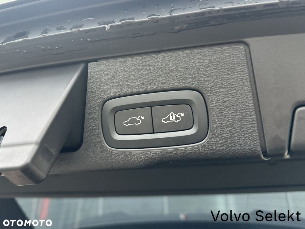 Volvo XC 60 - 32
