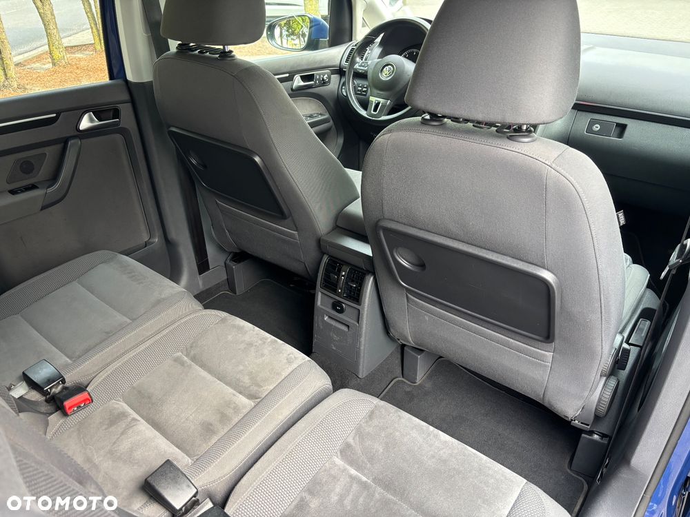 Volkswagen Touran 2.0 TDI DPF DSG Highline - 23