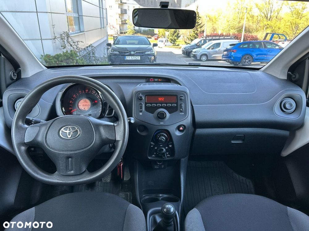 Toyota Aygo - 10