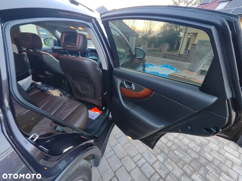 Infiniti QX70 3.7 AWD Ultimate - 19