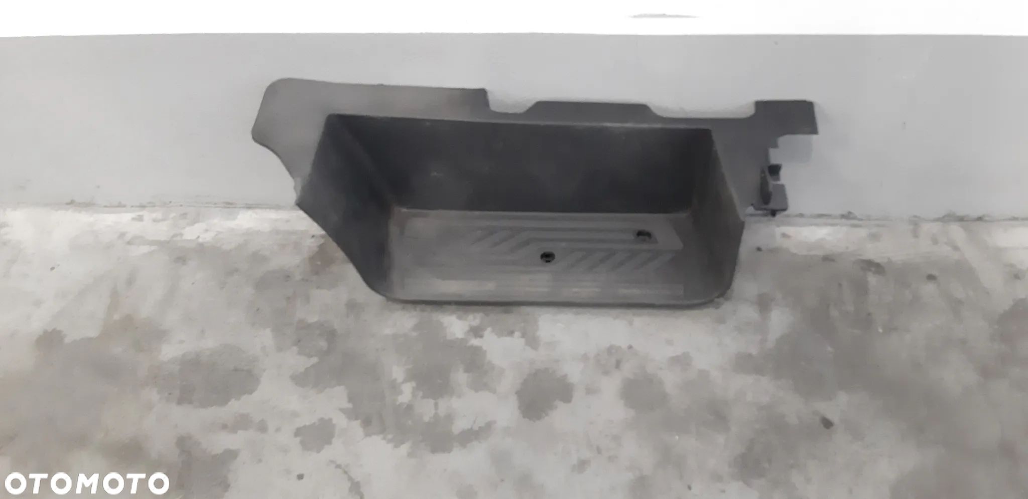 Stopień próg lewy BK21V13201AD Ford Transit Custom 2.0d 2017r - 1