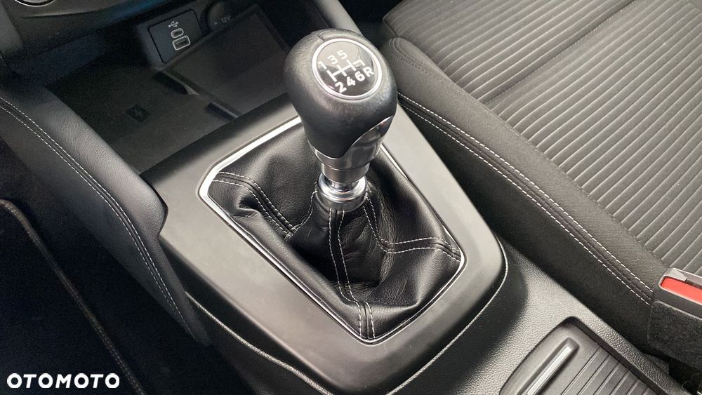 Ford Focus 1.0 EcoBoost mHEV Titanium X - 19