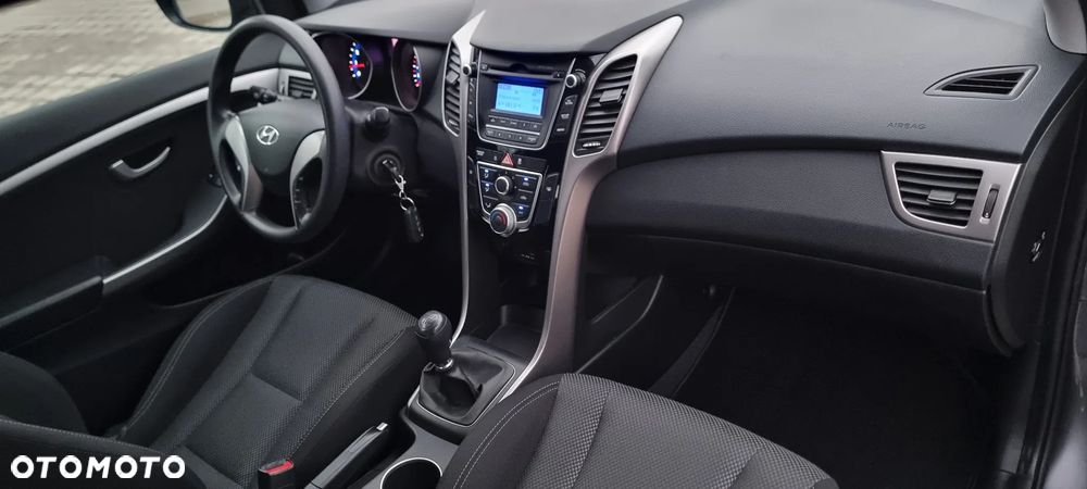 Hyundai i30 1.4 Comfort - 23