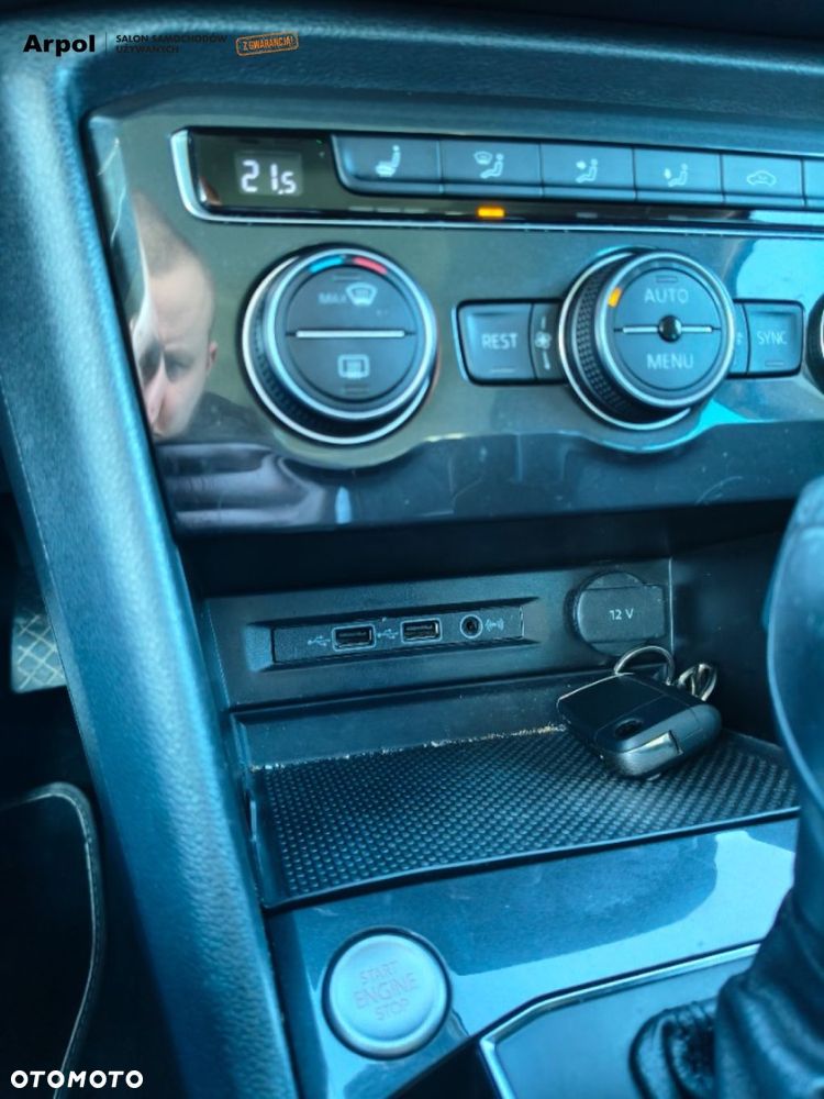 Volkswagen Tiguan - 23