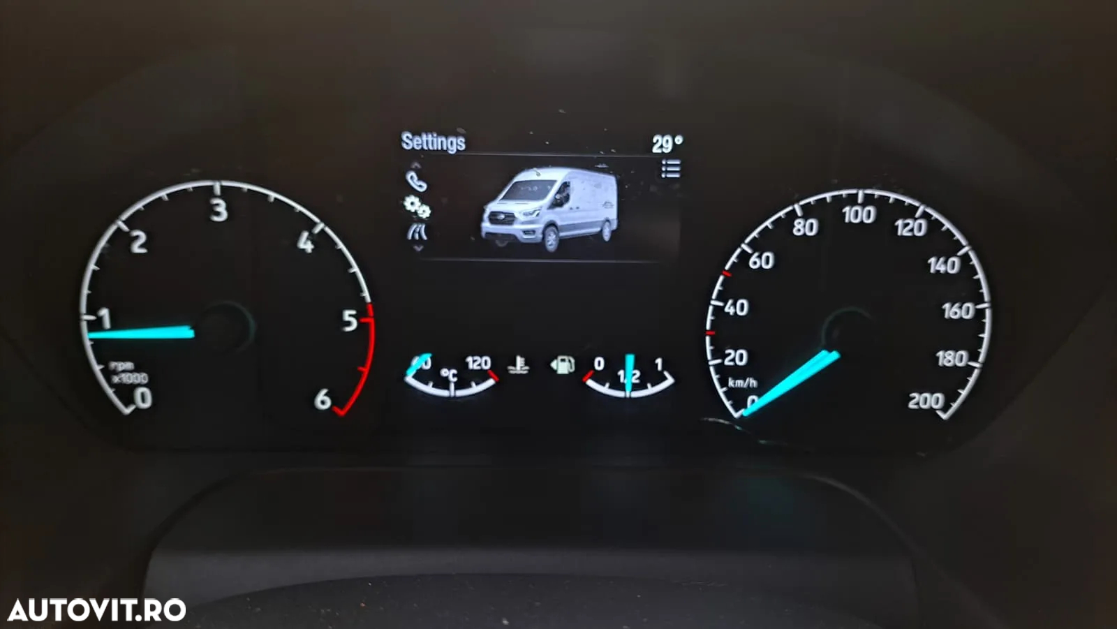 Ford TRANSIT VAN TREND L3H2 FWD - 24