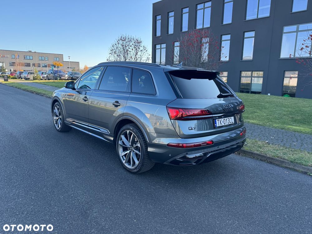 Audi Q7 - 2
