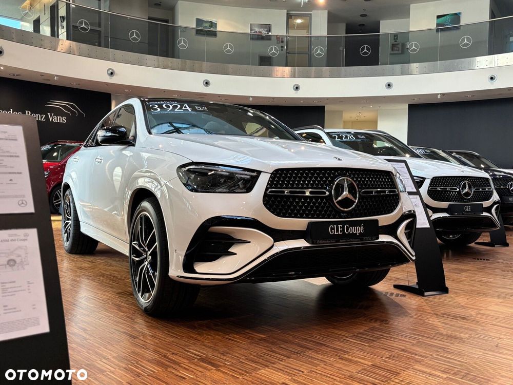 Mercedes-Benz GLE - 1