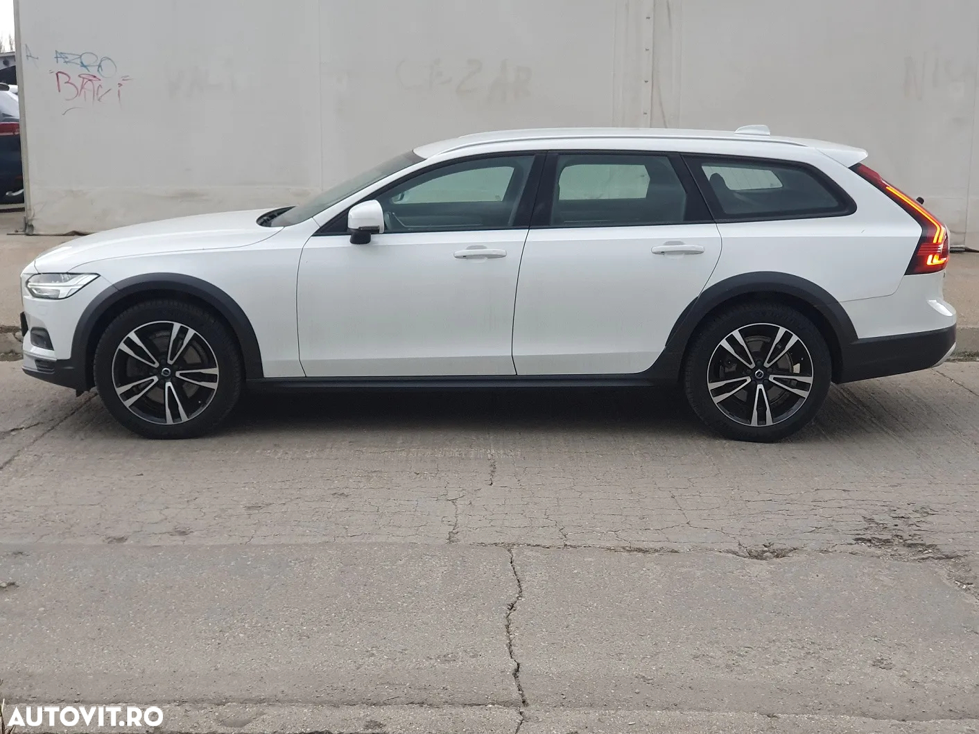 Volvo V90 V90CC D5 AWD PRO - 5