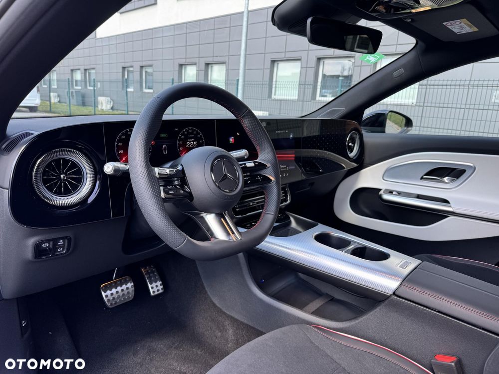 Mercedes-Benz CLA - 15