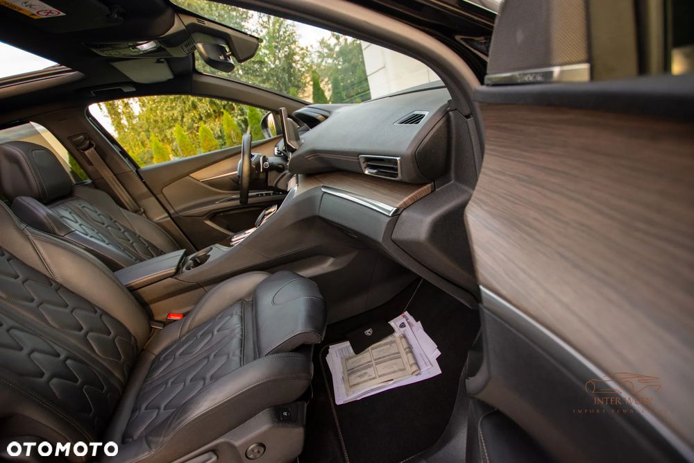 Peugeot 5008 1.6 PureTech GT Pack S&S EAT8 - 28