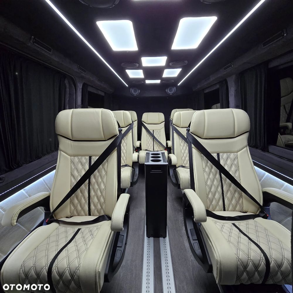 Mercedes-Benz Sprinter - 35