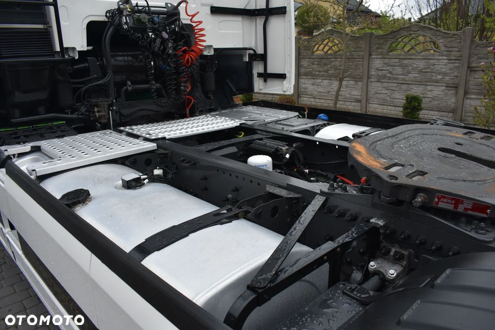 Volvo FH 460 XL // ZABUDOWY MIĘDZYOSIOWE //FULL LED // NOWE OPONY // NAVI // - 19