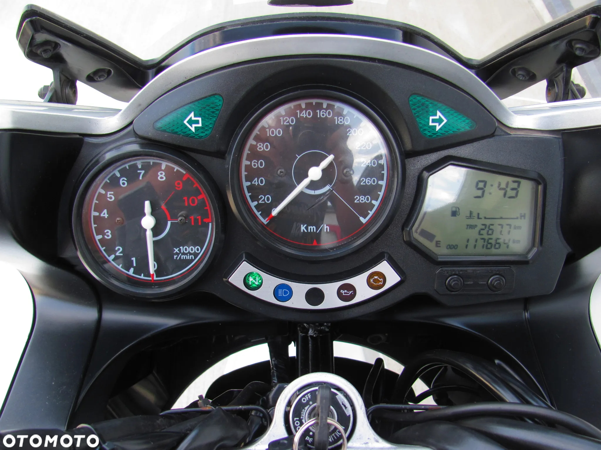 Yamaha FJR - 11