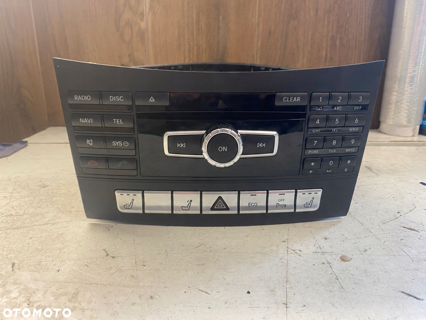 MERCEDES W212 RADIO NAWIGACJA CD A2129008524 - 1
