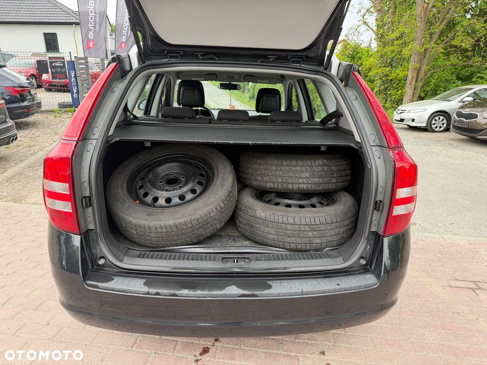 Kia Ceed 1.4 Comfort - 11