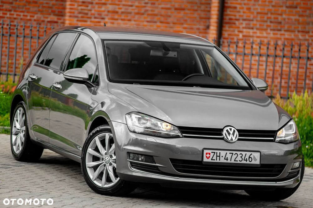 Volkswagen Golf 1.4 TSI BMT Highline - 1