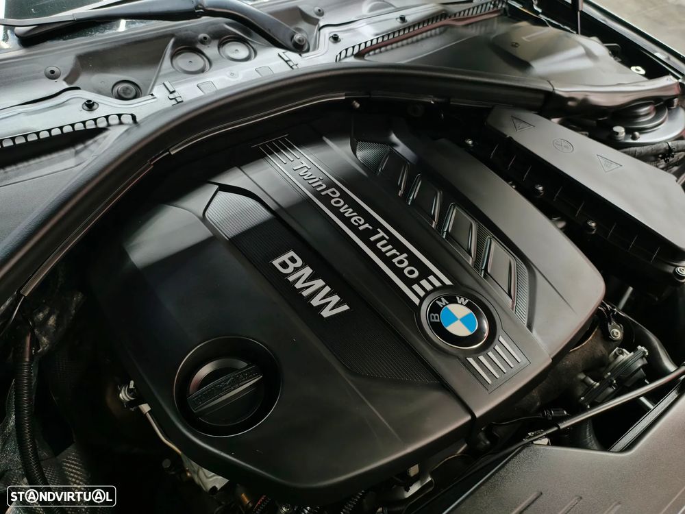 BMW 320 d Auto Pack M - 15