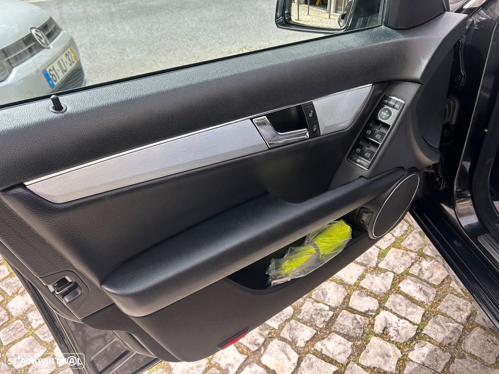 Mercedes-Benz C 220 CDI Avantgarde BlueEfficiency - 19