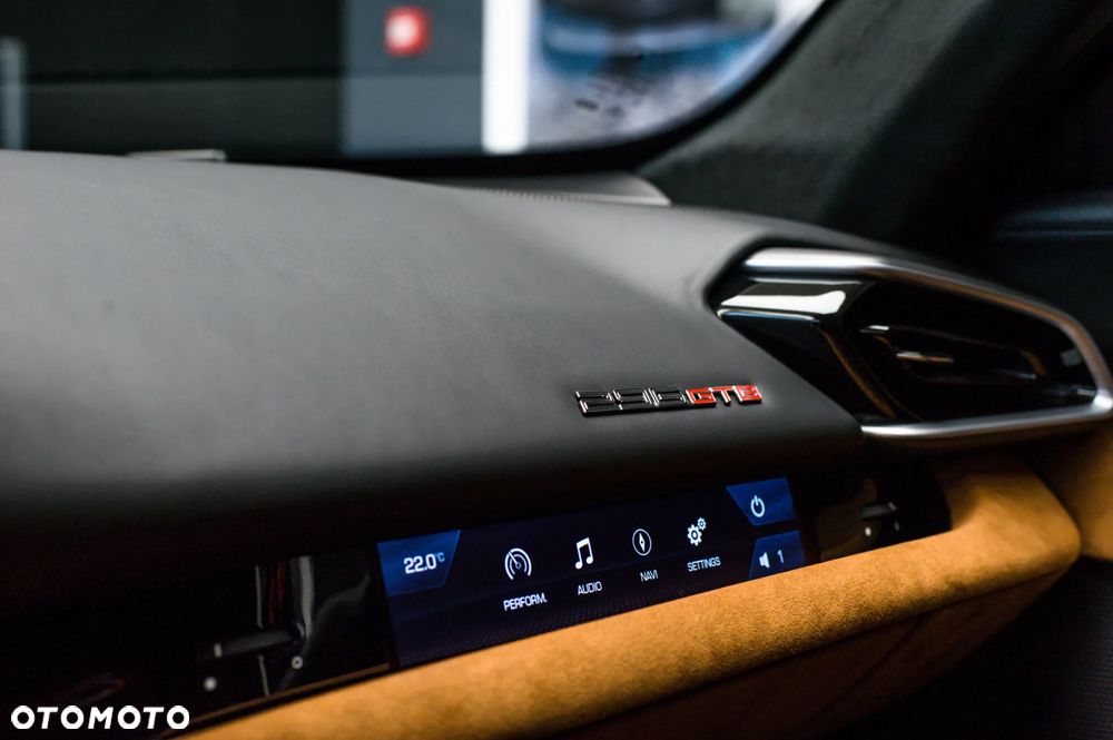 Ferrari 296 GTB - 32