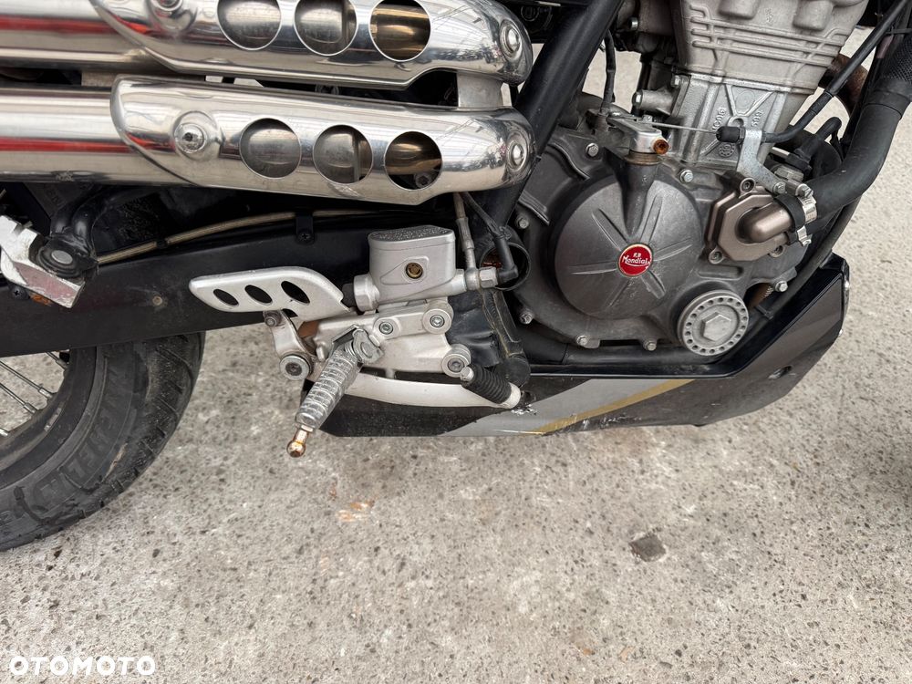 Mondial HPS 125 - 16