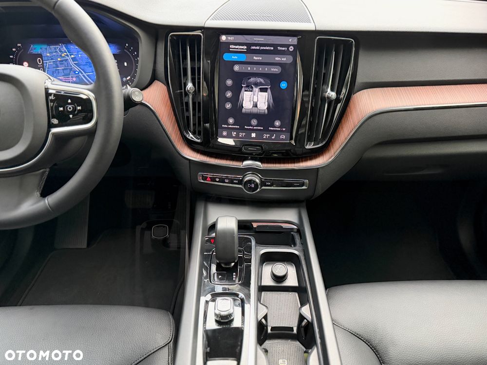 Volvo XC 60 B5 B Geartronic Inscription - 29