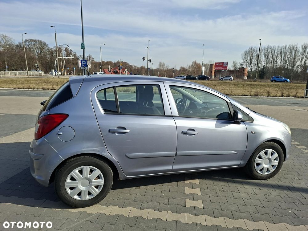 Opel Corsa - 10