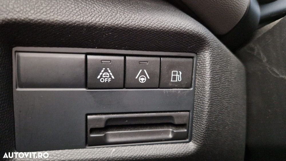 Citroën C5 Aircross 1.6 PHEV FWD 225 EAT8 Shine - 14