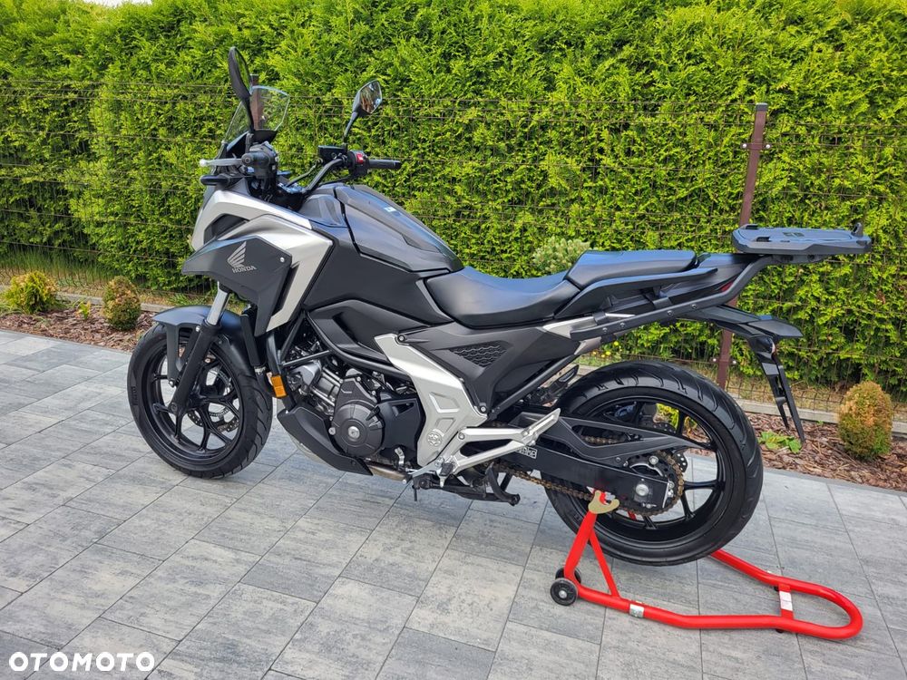 Honda NC - 16