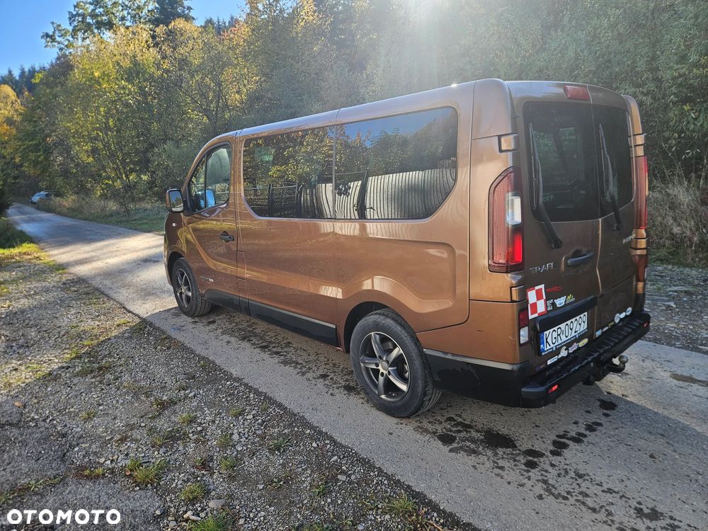 Renault Trafic - 2