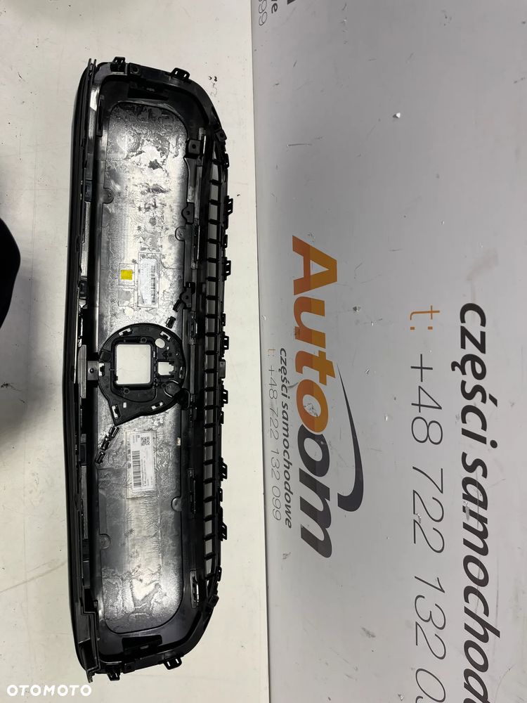 Volvo C40 XC40 LIFT  Grill atrapa zderzaka przód 32337601 - 5