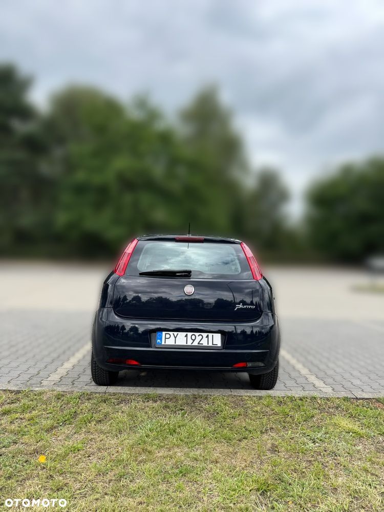 Fiat Punto 1.2 8V - 25