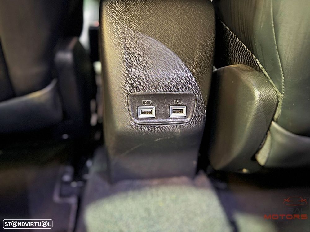 Peugeot 2008 1.2 PureTech GT Line EAT8 - 37