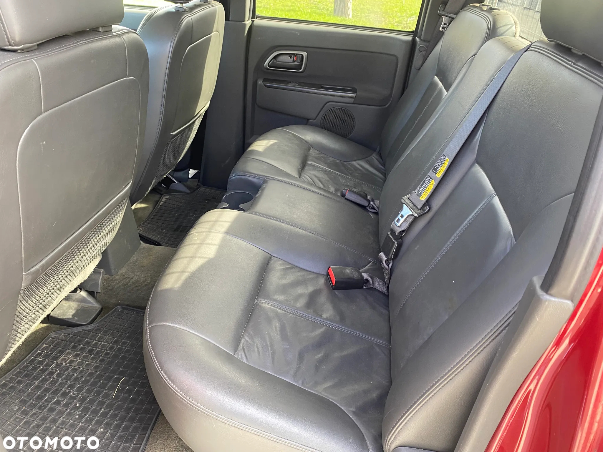 Chevrolet Colorado - 16