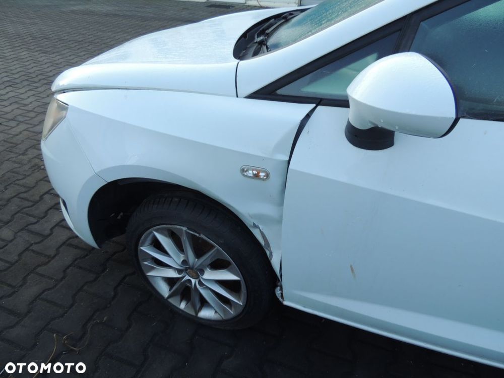 Ćwiartka nadwozia lewy przód Seat Ibiza 4 6J FR '13 lift - 1