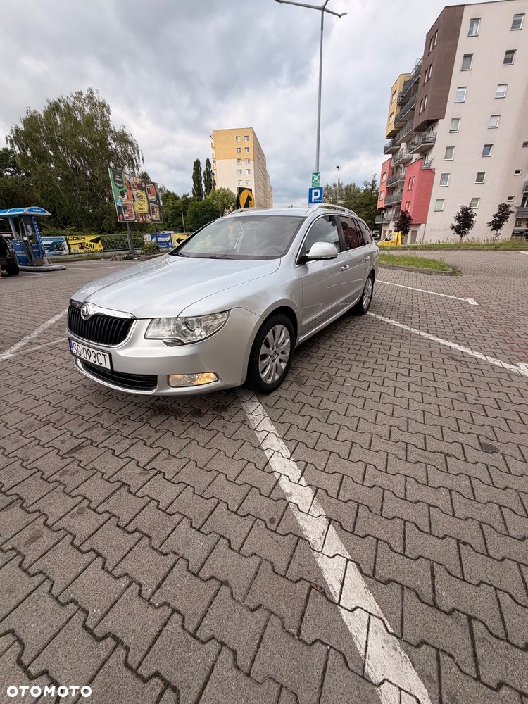 Skoda Superb 2.0 TDI Active DSG - 5