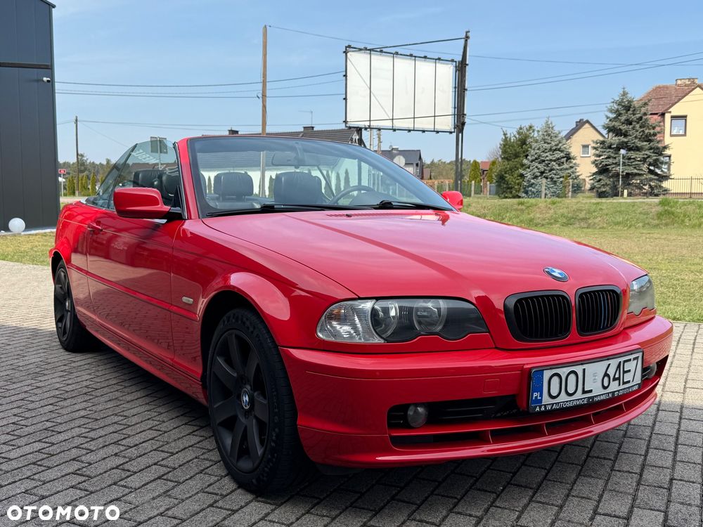 BMW Seria 3 323i - 23