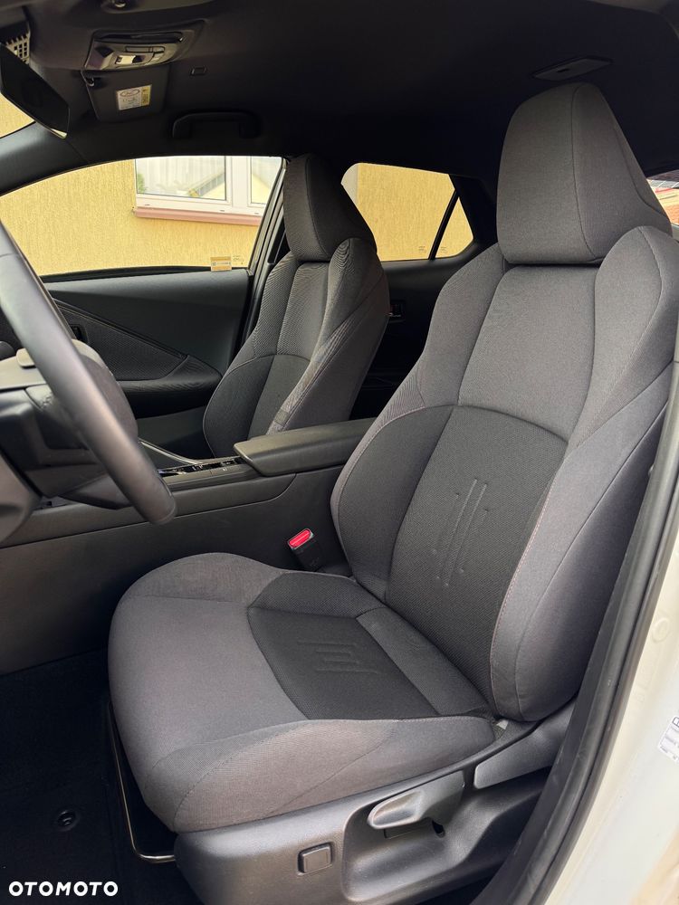 Toyota C-HR 1.8 Hybrid Style - 11