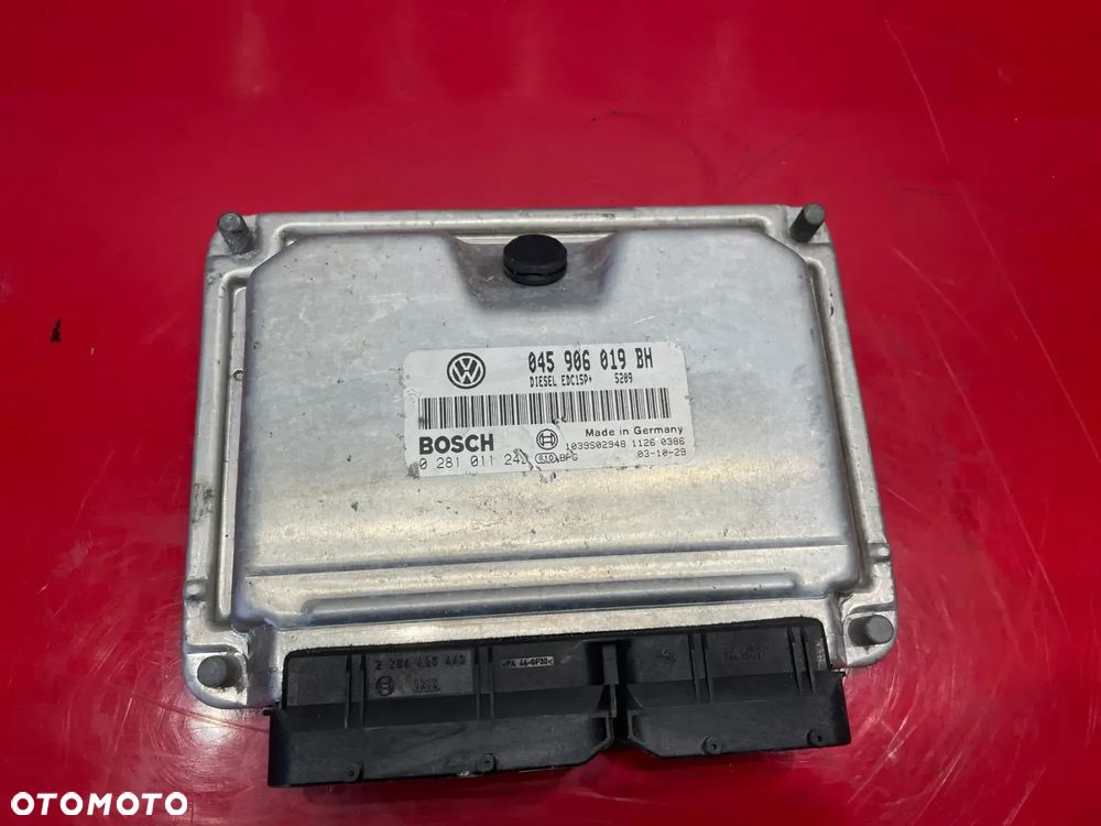 KOMPUTER SILNIKA STEROWNIK VW POLO 9N 045906019BH - 1