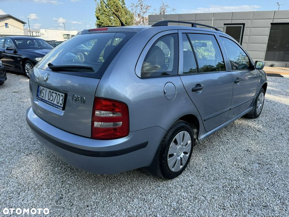 Skoda Fabia 1.4 16V Flash - 9