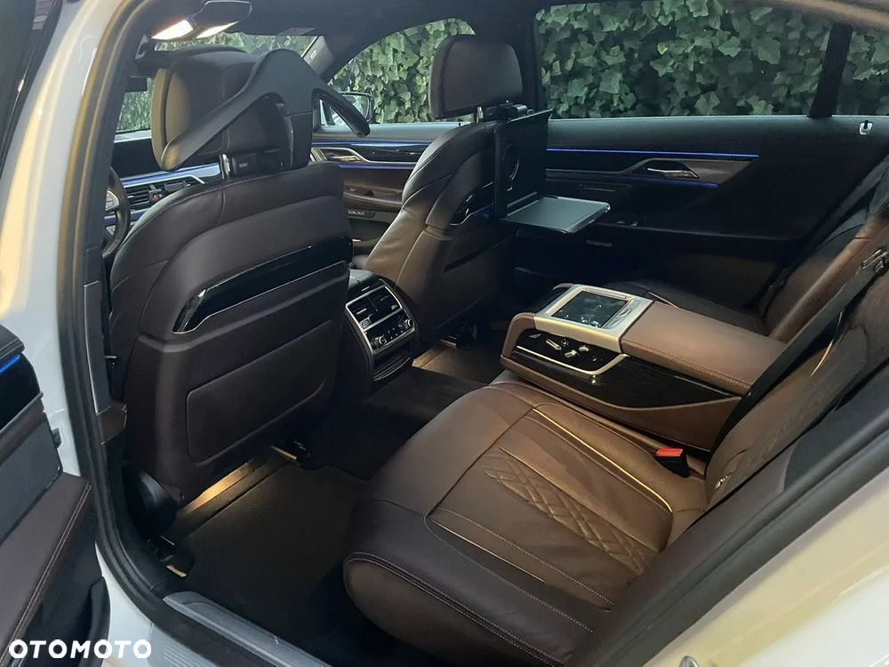 BMW Seria 7 740Ld xDrive - 20