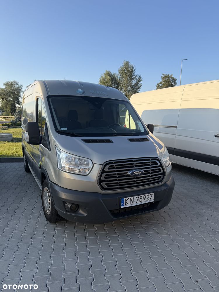 Ford Transit - 1