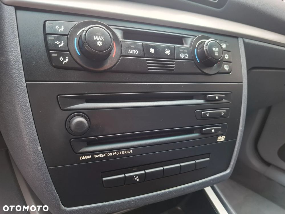 BMW Seria 1 116i - 28