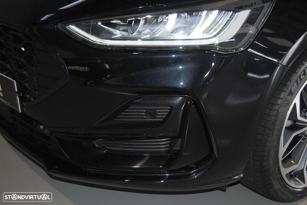 Ford Focus SW 1.0 EcoBoost MHEV ST-Line X Aut. - 11