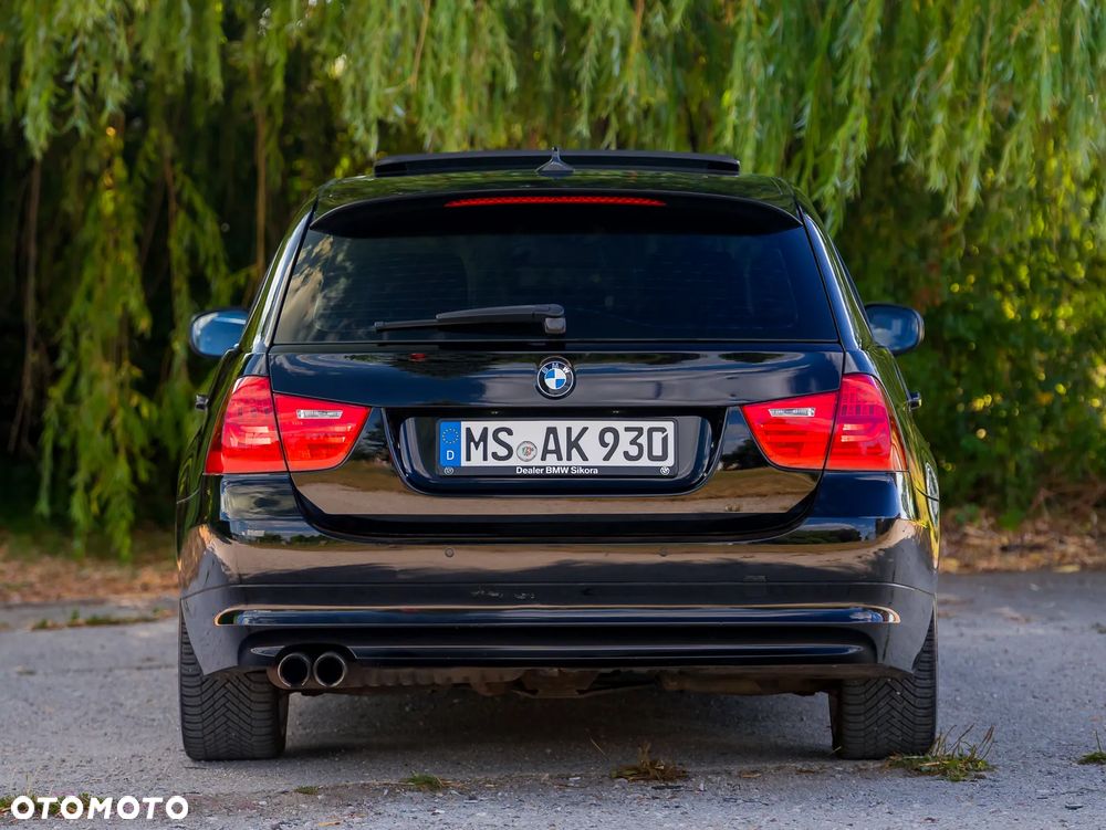 BMW Seria 3 325i Edition Exclusive - 8