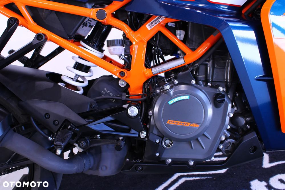KTM RC 390 - 20