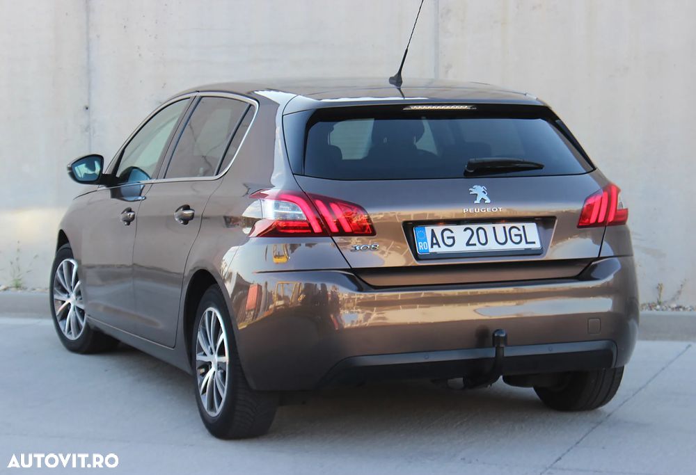 Peugeot 308 1.2 L PureTech Turbo Access - 4